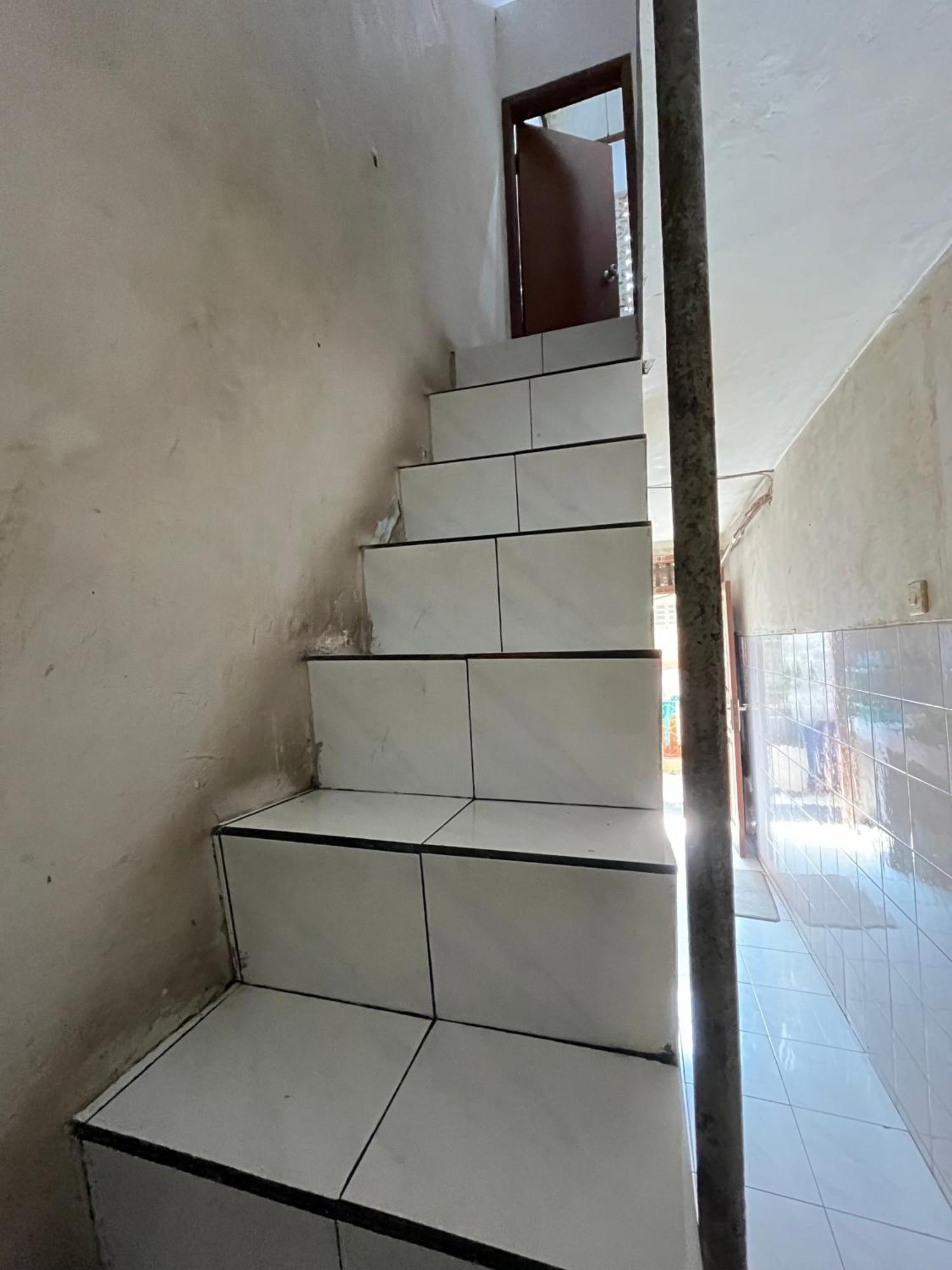 Spot On 94142 Al Fatih Residence Syariah 2 Jakarta Exterior foto